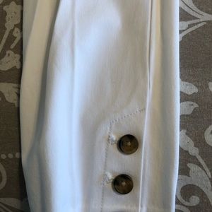 Loft skinny ankle white pants size 8